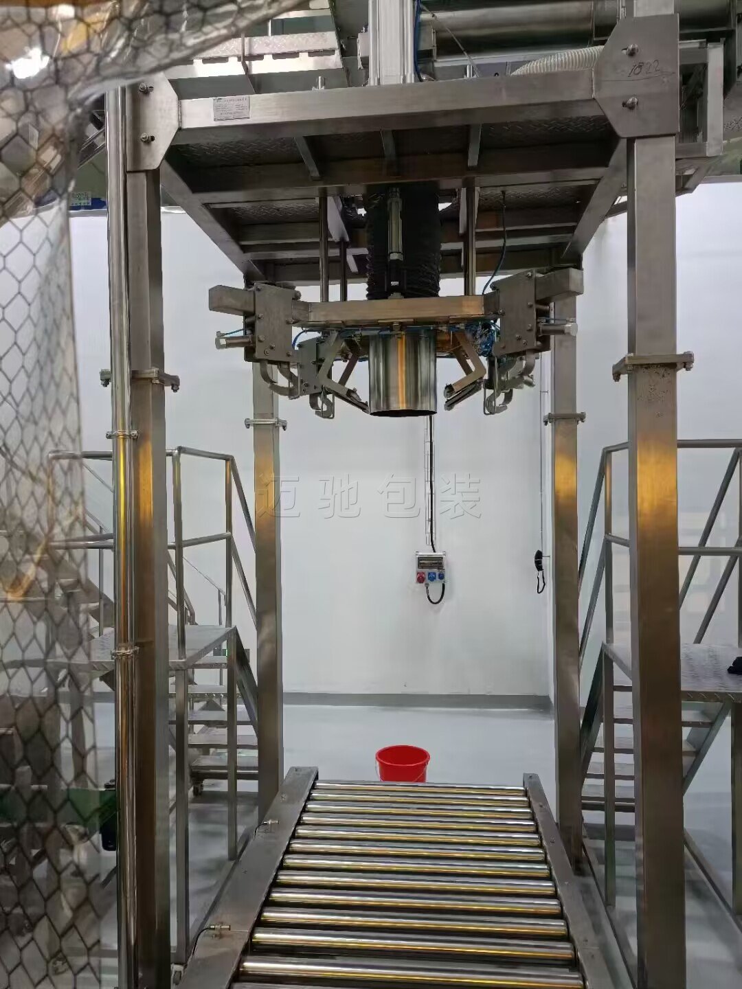 锂电负极材料粉末包装机：迈驰正负极材料包装机的无尘高精度